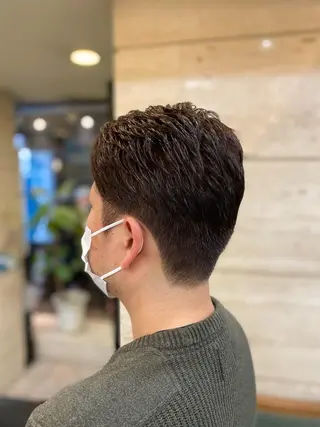 ショート カラー パーマ BARBER YAMAMICHI所属・山城 ゆきのエステ・リラクイメージ