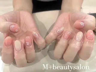 ネイル M+  Beauty Salonのネイルデザイン