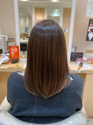 セミロング カラー メンズ特化型美容師 栗山勇人のヘアスタイル