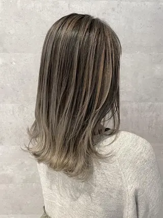 セミロング カラー BUCKS【天王寺】 バックス【駅30秒】のヘアスタイル