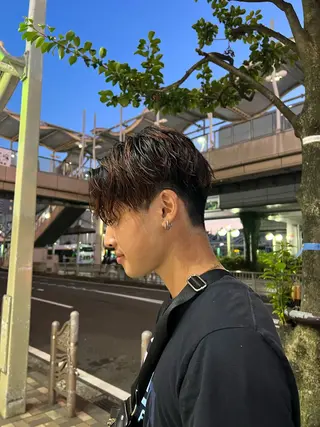 ショート カラー メンズ hina 🛋️ブリーチカラーのヘアスタイル