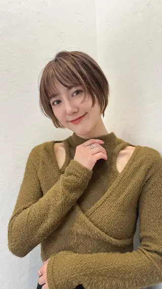 ショート カラー 柔らかい艶暖色 特化🫧姫汝のヘアスタイル