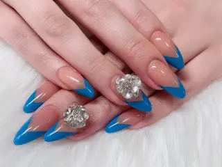 ネイル AngelChris ビューティーサロンのネイルデザイン