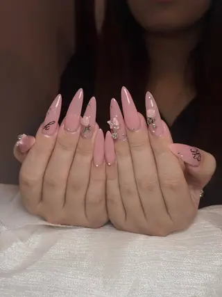 ネイル Lady Nails 1993所属・タナカ フォンのネイルデザイン