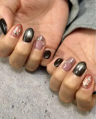 ネイル Reflection marikoのネイルデザイン