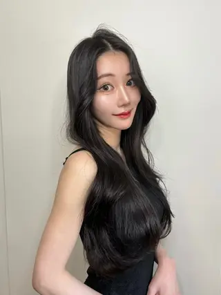 ロング カラー etora 渋谷所属・ワンホンヘア🇨🇳 髪質改善/itaruのヘアスタイル