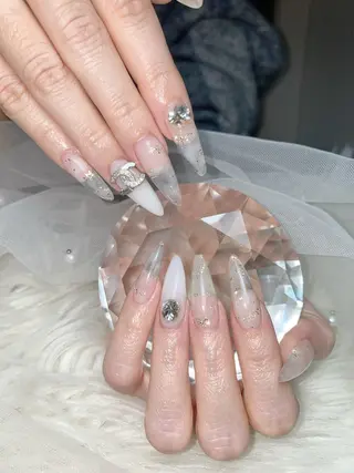 ネイル Feel千葉♡ Akaneのネイルデザイン