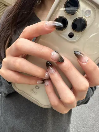 ロング カラー ヘアアレンジ キッズ ネイル マツエク・マツパ アイブロウ 福田 加奈のネイルデザイン