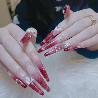 ネイル ゴテゴテ ネイルのネイルデザイン