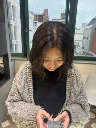 セミロング JILL 橋本菜希のヘアスタイル