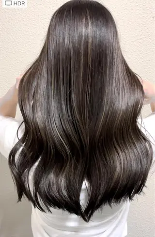 ロング カラー Blue高槻所属・ハイライト 透明感カラー松本のヘアスタイル