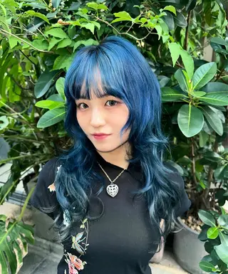 ロング カラー 🦕しみづ あい🦕のヘアスタイル