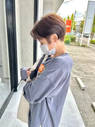 ショート カラー mood tatemachiのヘアスタイル