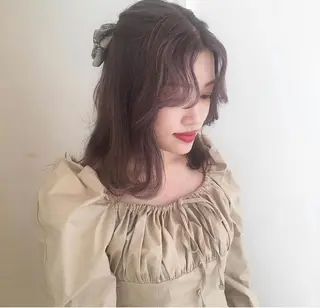 ミディアム カラー mizu kiのヘアスタイル