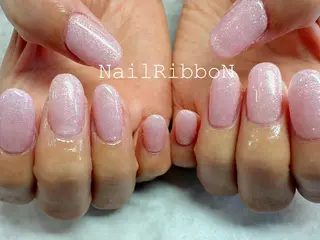 ネイル ネイルリボン 受付スタッフのネイルデザイン