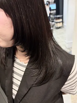 ミディアム 田村 亜衣華のヘアスタイル