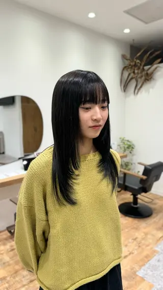 ロング 透明感/オリーブ /わがつまこうすけのヘアスタイル