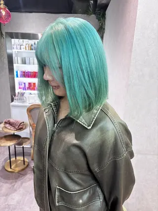 セミロング カラー iona/ハイトーン /ネイルのネイルデザイン