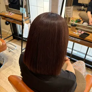 カラー しおり🍬 KOKORO🤍のヘアスタイル