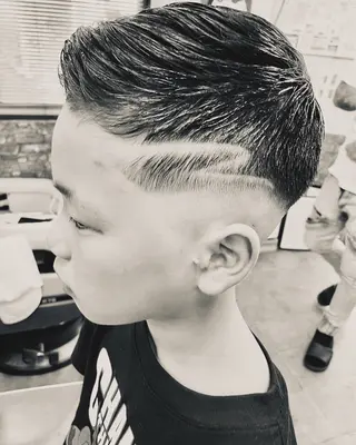 ショート やました 理容所のヘアスタイル