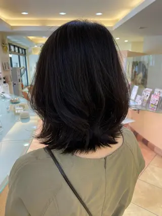 ミディアム 池田 早穂のヘアスタイル