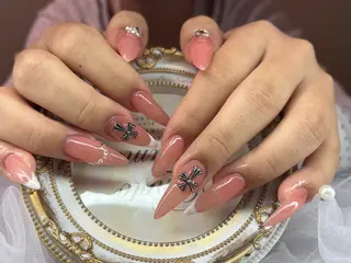 ネイル Mio Nail Salon所属・MIO Nailのネイルデザイン