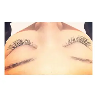 マツエク・マツパ eyelash&hairmake sheep所属・Sheep 黒崎のマツエク・マツパデザイン