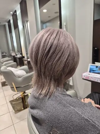 ショート カラー Miyavi/カラー ショートボブのヘアスタイル