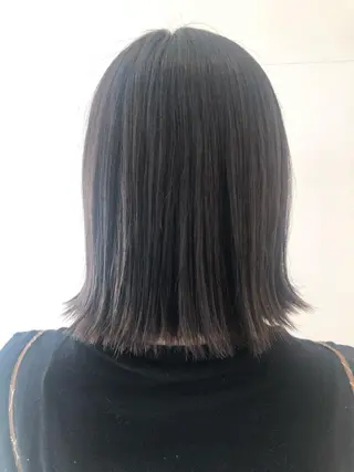 カラー 松原 愛莉のヘアスタイル