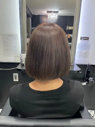 ミディアム カラー 長田 麻友子のヘアスタイル