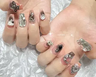 ネイル 🫧NUR NAIL✨のネイルデザイン