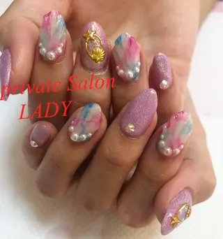 ネイル 桜田 麻菜のネイルデザイン