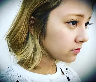 ショート カラー ヘアアレンジ yeope所属・ハイトーンカラー ブリーチ専門・天神のヘアスタイル