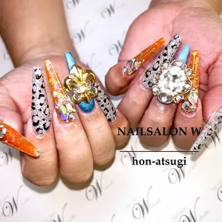 ネイル ネイルサロン ダブルのネイルデザイン