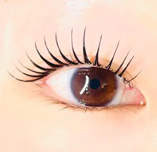 マツエク・マツパ BIMOA eyelash salon所属・BIMOA ビモアのマツエク・マツパデザイン