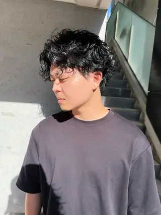 ショート パーマ メンズ くせ毛カットとパーマ /美容室難民の方是非のヘアスタイル