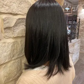 ミディアム 星野 茉由のヘアスタイル