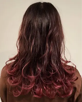 ミディアム カラー salon m ni サロンマーニ所属・久保田 一のヘアスタイル