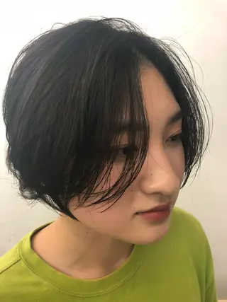 ショート カラー 🌈圧倒的デザイン力 内井省吾のヘアスタイル