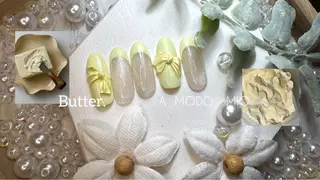 ネイル A MODO MIOのネイルデザイン