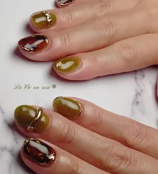 ネイル ラヴィアン ローズのネイルデザイン