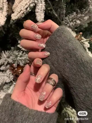 ネイル モナ& ミユのネイルデザイン