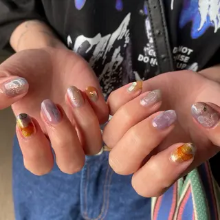 ネイル amuse 手書きニュアンスのネイルデザイン