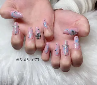 ネイル D-BEAUTY Nailsalonのネイルデザイン