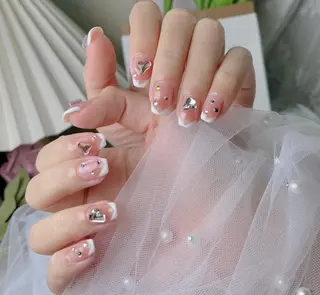 ネイル Queen's ゆなのネイルデザイン