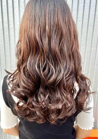 ロング ブルーモスクTOKYO所属・🌿ブルーモスク TOKYO🌿のヘアスタイル