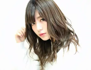 セミロング カラー 堀内 翔のヘアスタイル