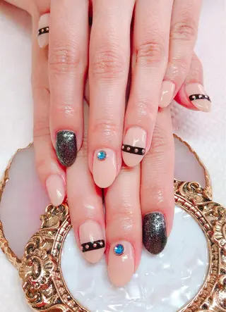 ネイル CROWN プライベートサロンのネイルデザイン