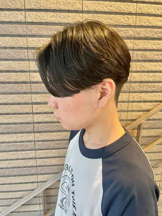 メンズ メンズ特化✨️ 韓国風パーマ🔥一八のヘアスタイル