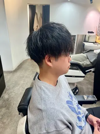 ショート パーマ メンズ FRISEUR川西所属・佐々木 優人のヘアスタイル